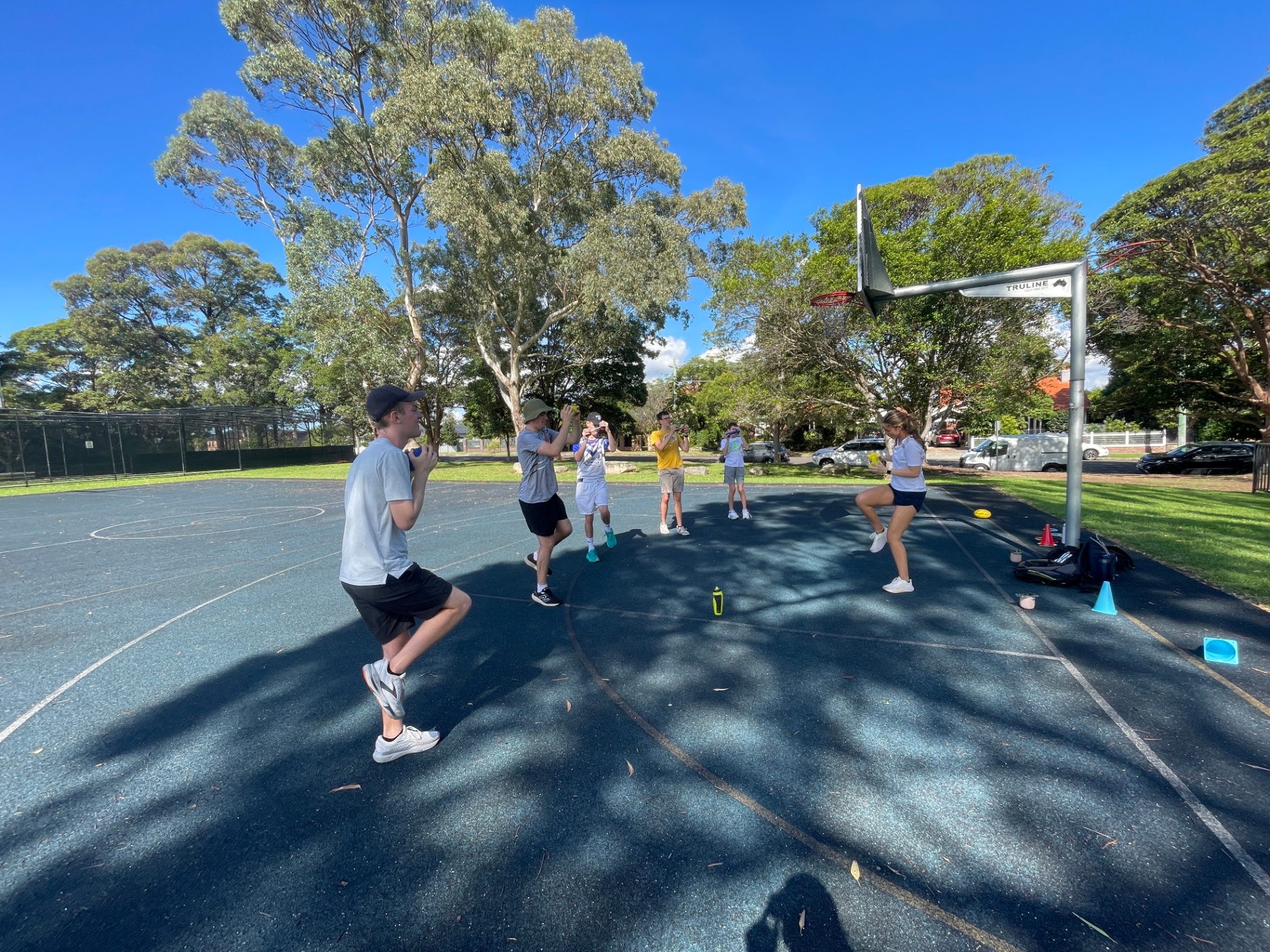 With George outdoor fitness session on a Sydney basketball court